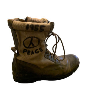 Jump J75 Combat Boots